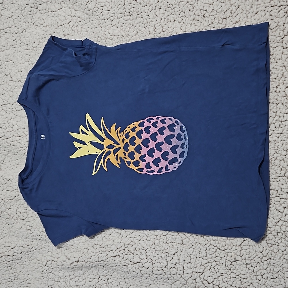 Old Navy pineapple shirt